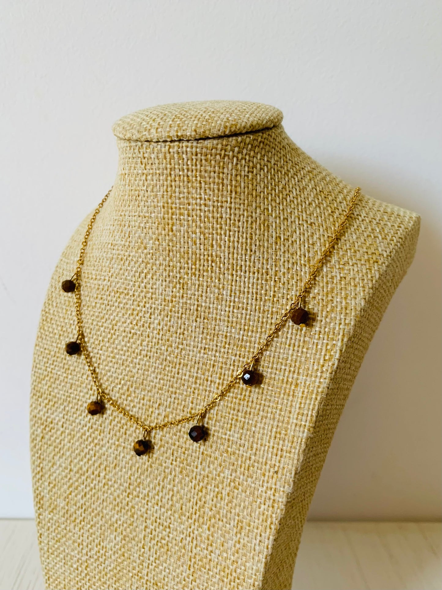 Collier Tanah