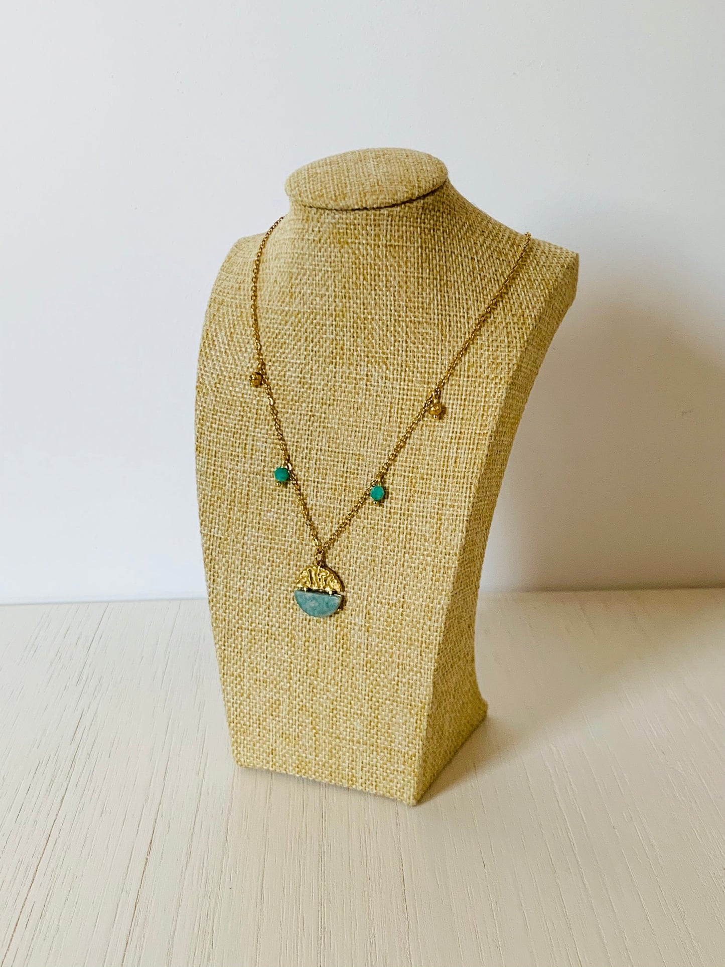 Collier Aurora