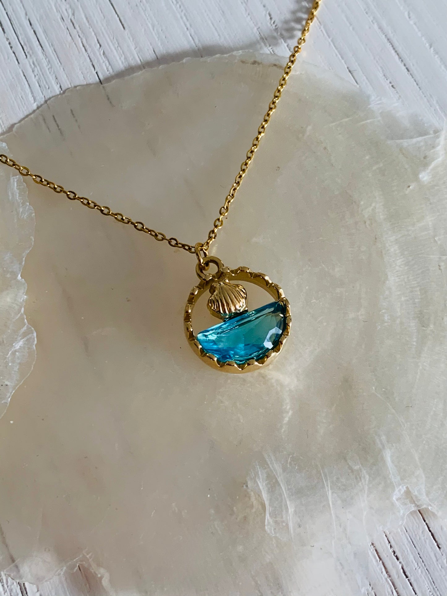 Collier Neyra